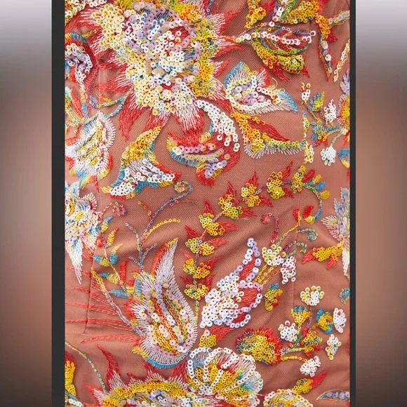 Elliatt Vespers Embellished Midi Dress - floral sequin - Size M - Picture 7 of 15